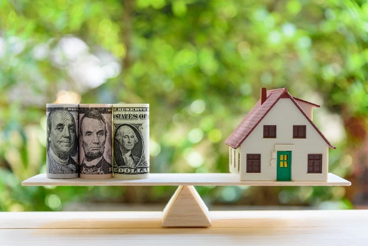 Get a Great Deal on A Little House - Invest