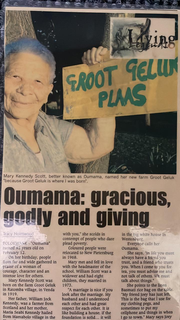 Oumama Mary Scott - Groot Geluk Plaas