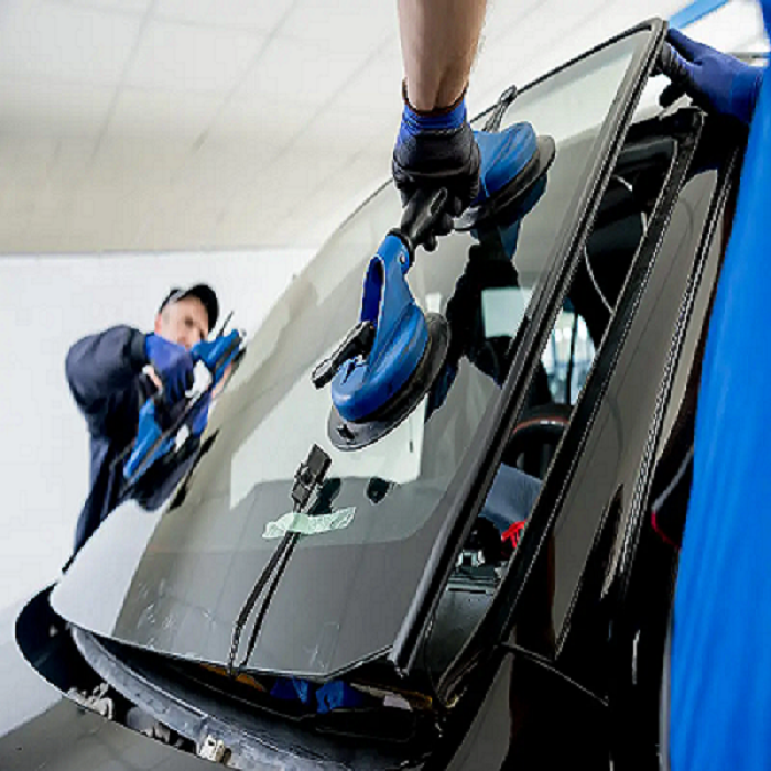 Go For The Best And Cheap Fresno Windshield Replacement Services