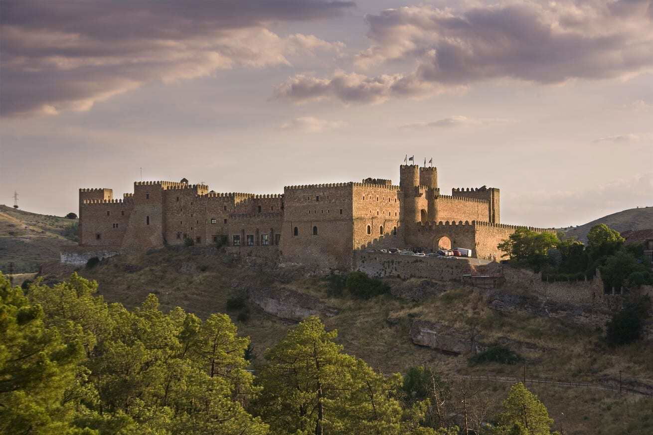 Los mejores castillos de España donde dormir como reyes y reinas