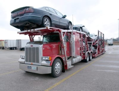 How to Find the Best Car Transport Service image