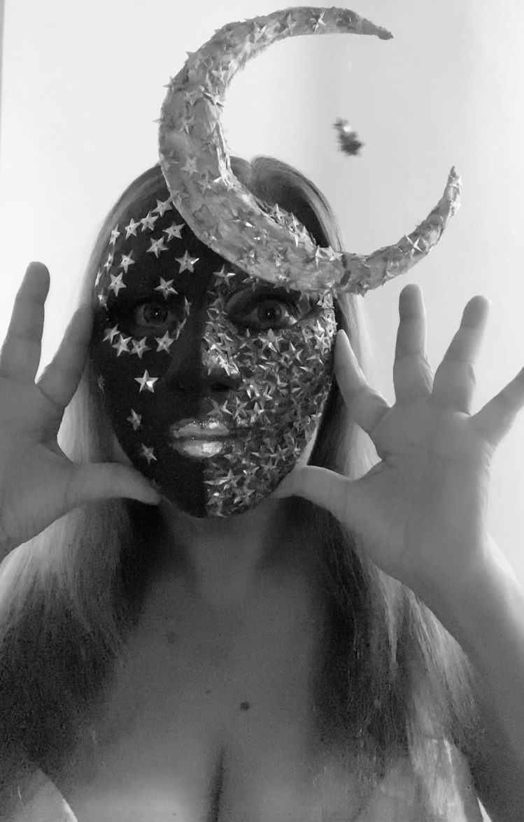 Mujer Luna