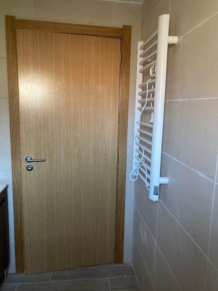 Radiador toalheiro no WC principal
