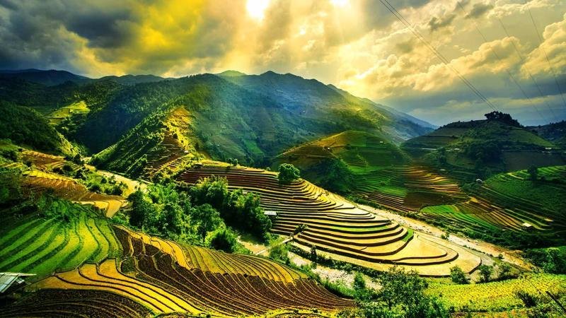 Tiêu điểm 10 địa danh nổi tiếng nhất Việt Nam