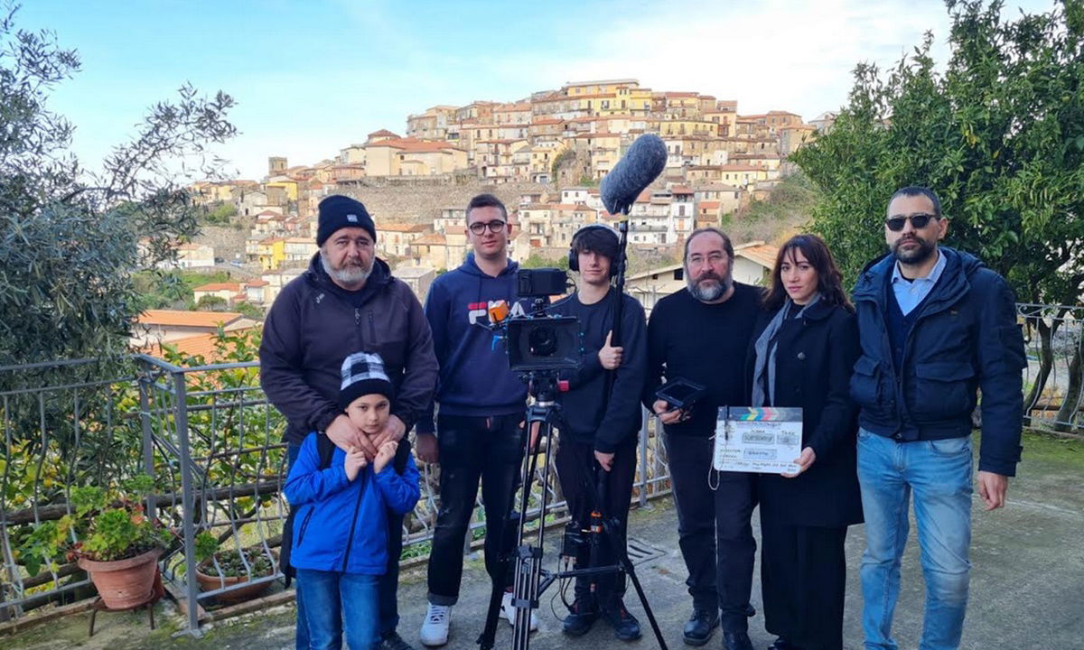 Ciak si gira a Monterosso Calabro: al via le riprese del film “Lacrime di fango”