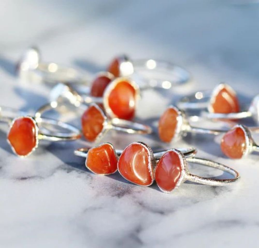 The Timeless Appeal of the Carnelian Ring: A Gemstone with a Story