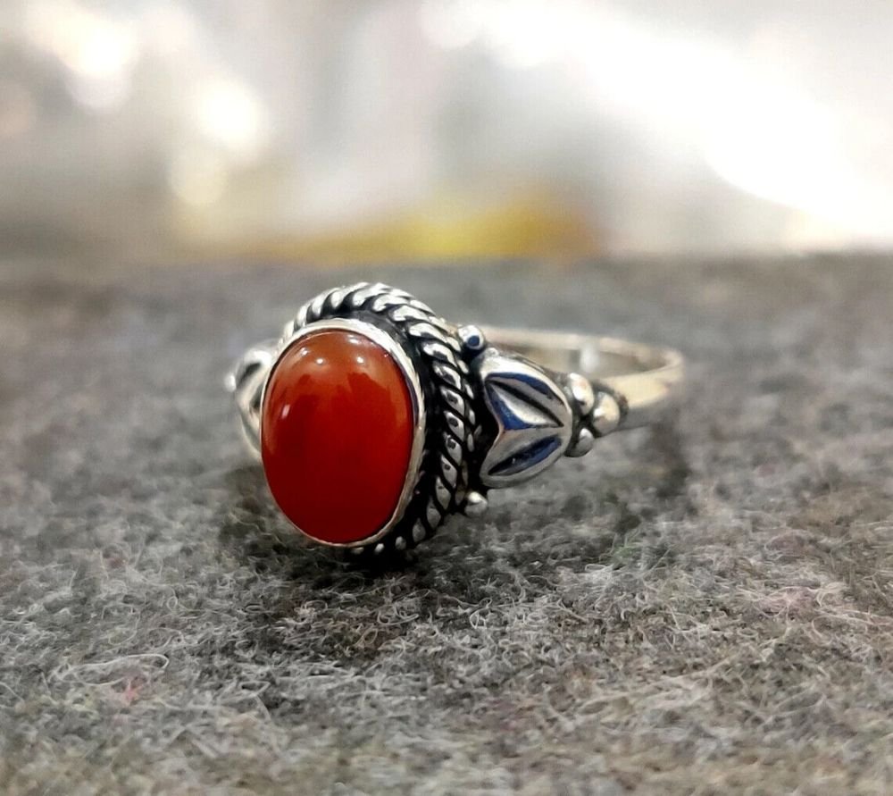 Stylish and Masculine: Carnelian Rings for Men
