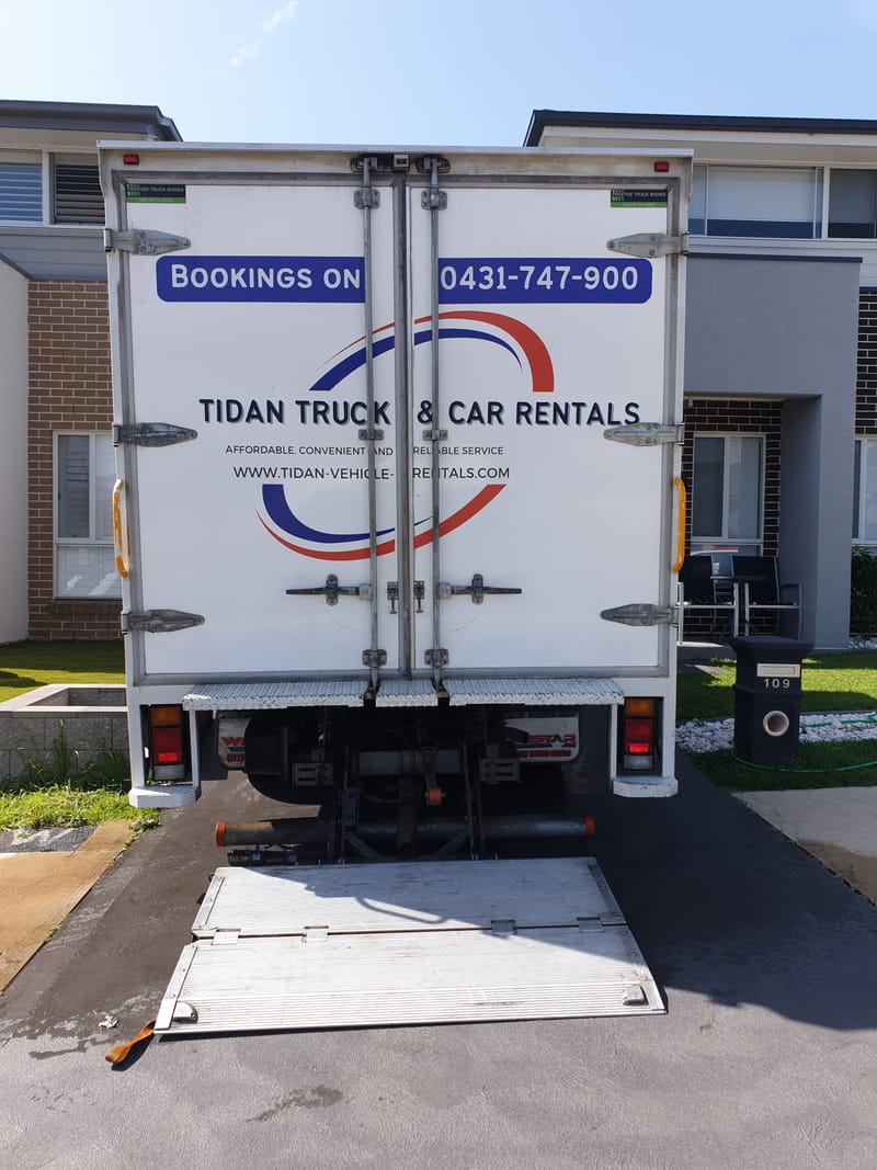 Tidan Truck & Car Rentals 4.5 Ton Hino Trucks Tidan Truck & Car