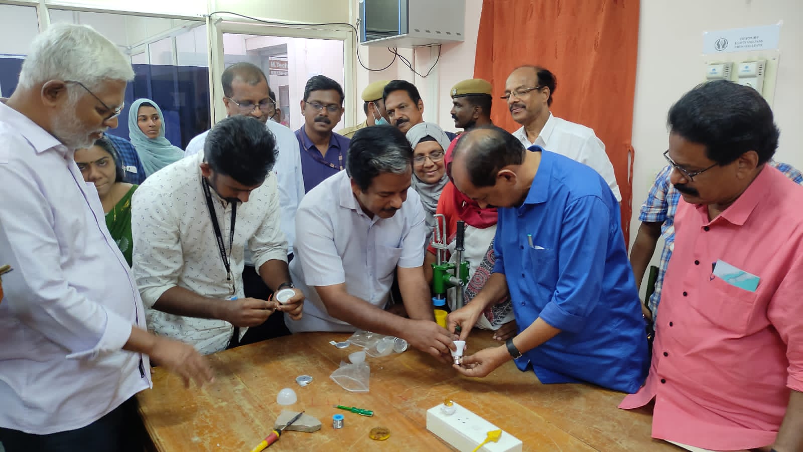 University of Kerala DEPARTMENT OF OPTOELECTRONICS