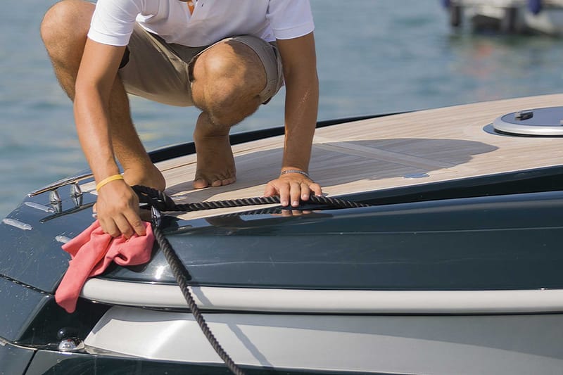 Deck & Outer Hull Cleaning