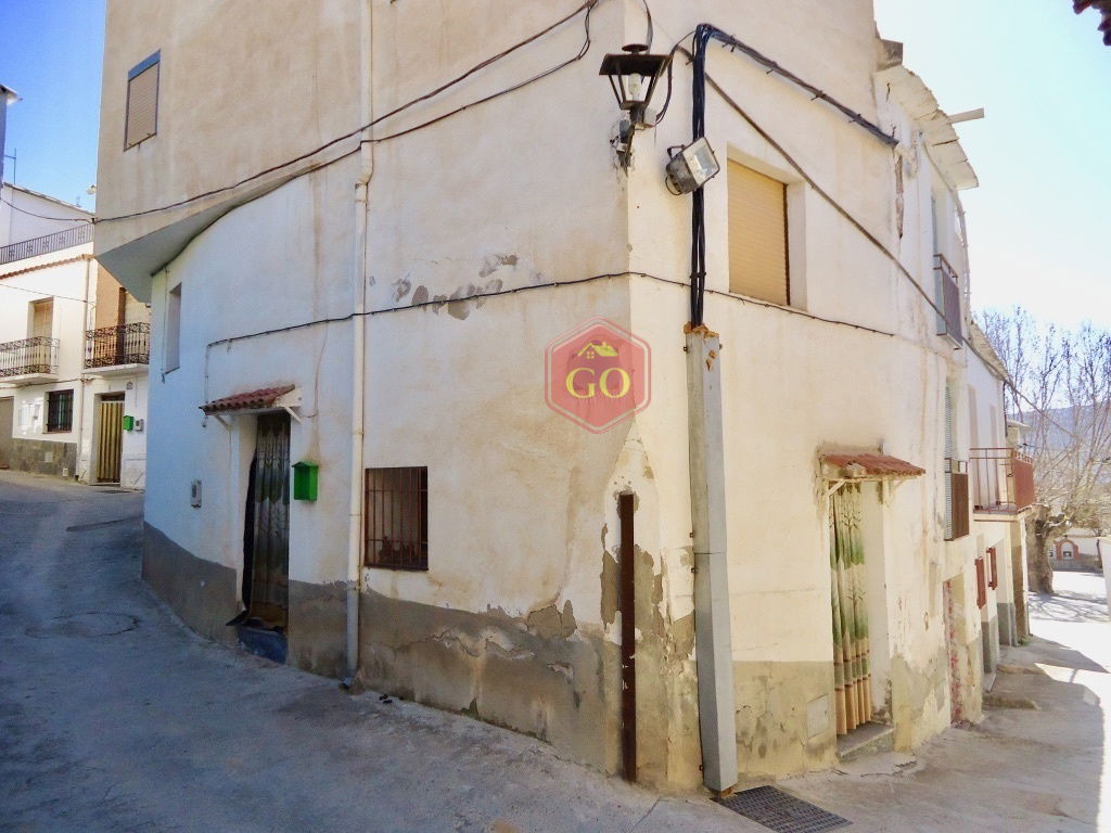 € 80,000