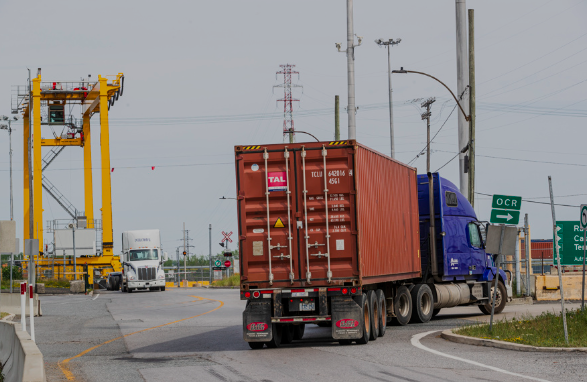 mai 7, 2021  Port de Montréal à Contrecoeur et ses répercussions sur le camionnage