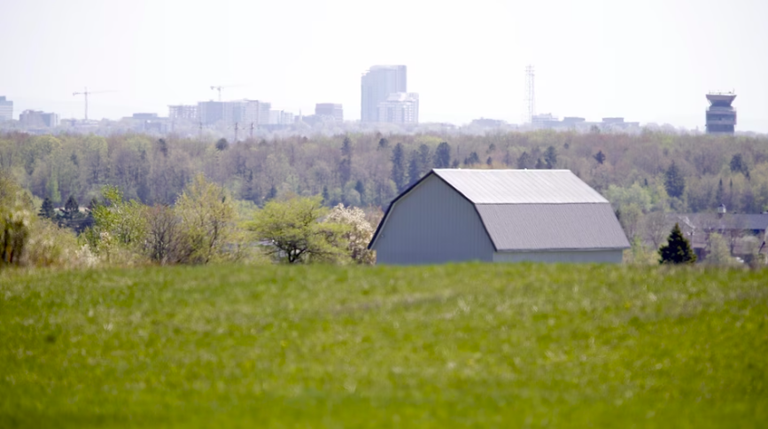Le 28 juin 2023 - Québec ignore le nombre de terres agricoles achetées par des spéculateurs