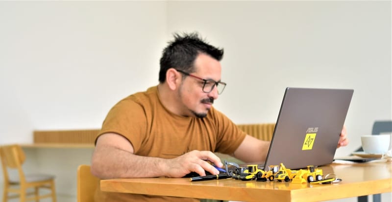 ANDRES VIAL MULTIMARCAS