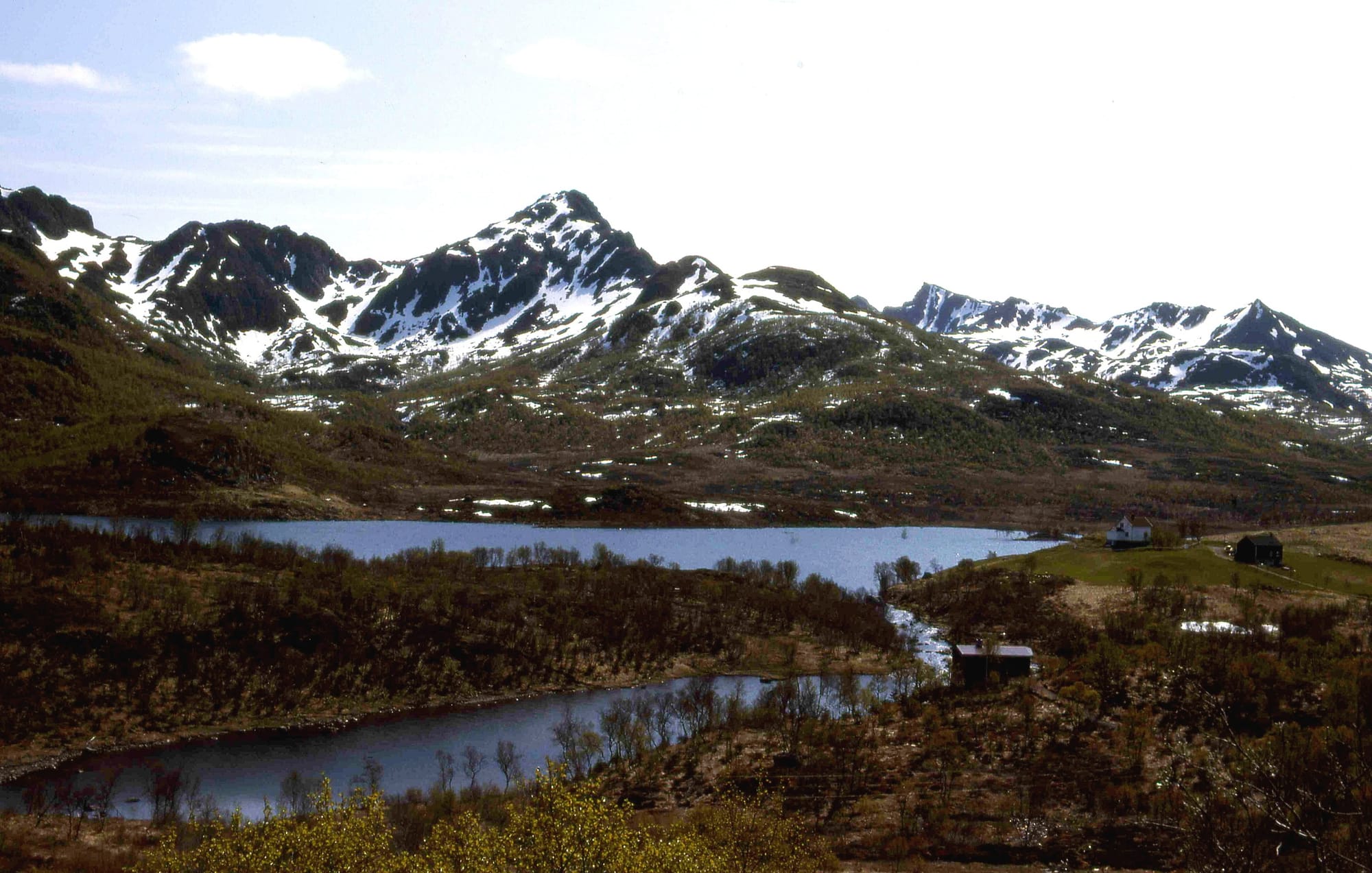 Teingarden på Kråkhaugen i Malnes s. fell ut i Lubberten