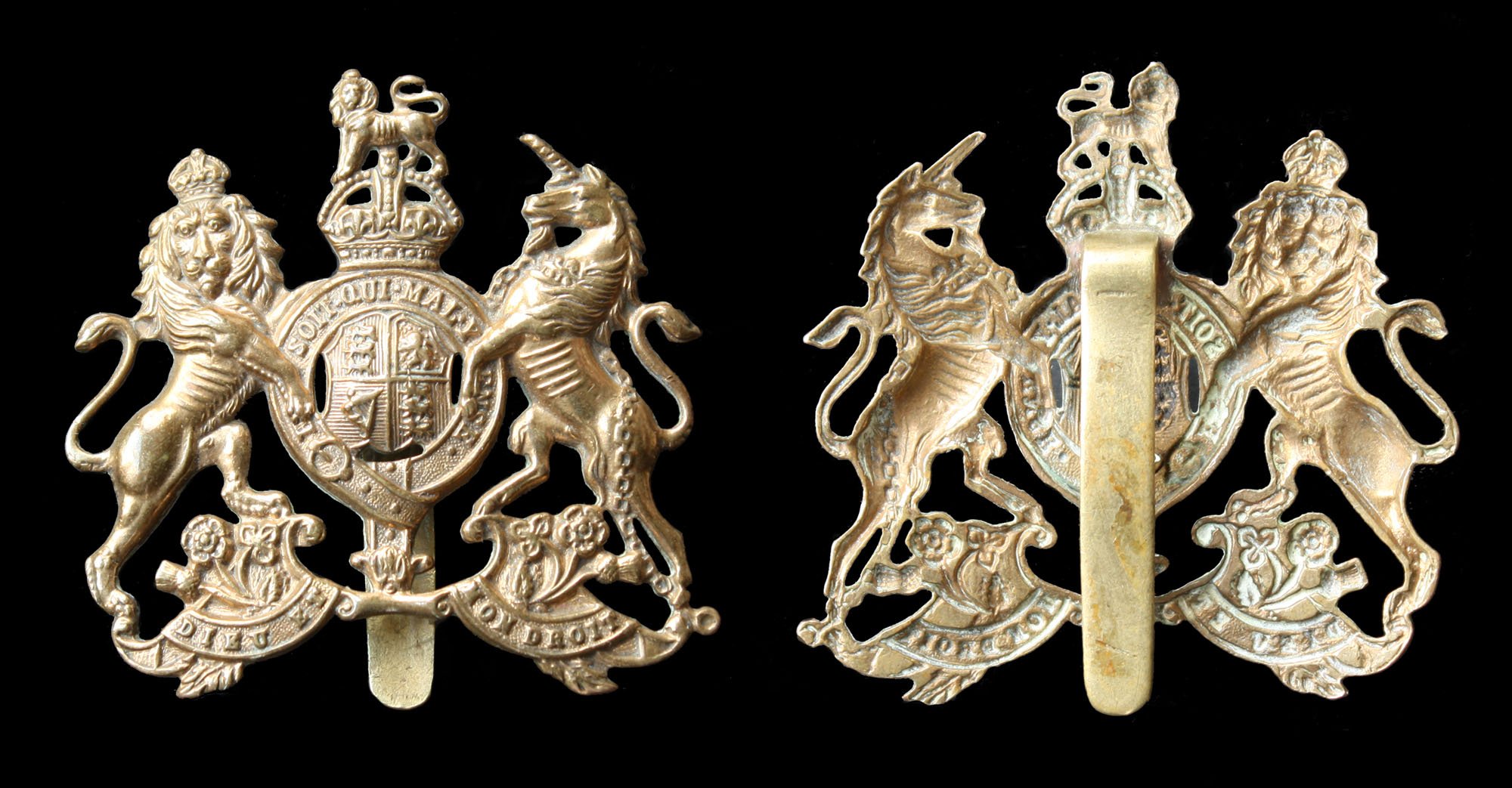 Royal Arms Cap Badge as worn by OR’s of 16th West Riding Volunteers/2nd VB 1916 to 1919.