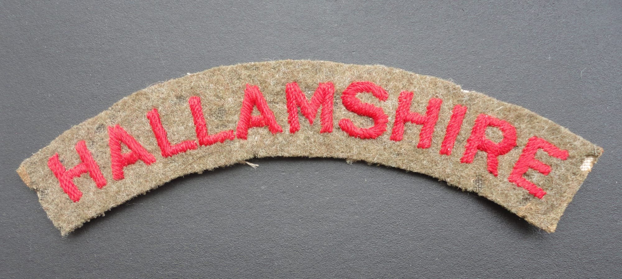 4th (Hallamshire) Battalion Cloth Shoulder Title-WW1