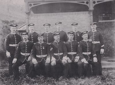 Headwear - Badges Of The York And Lancaster Regiment