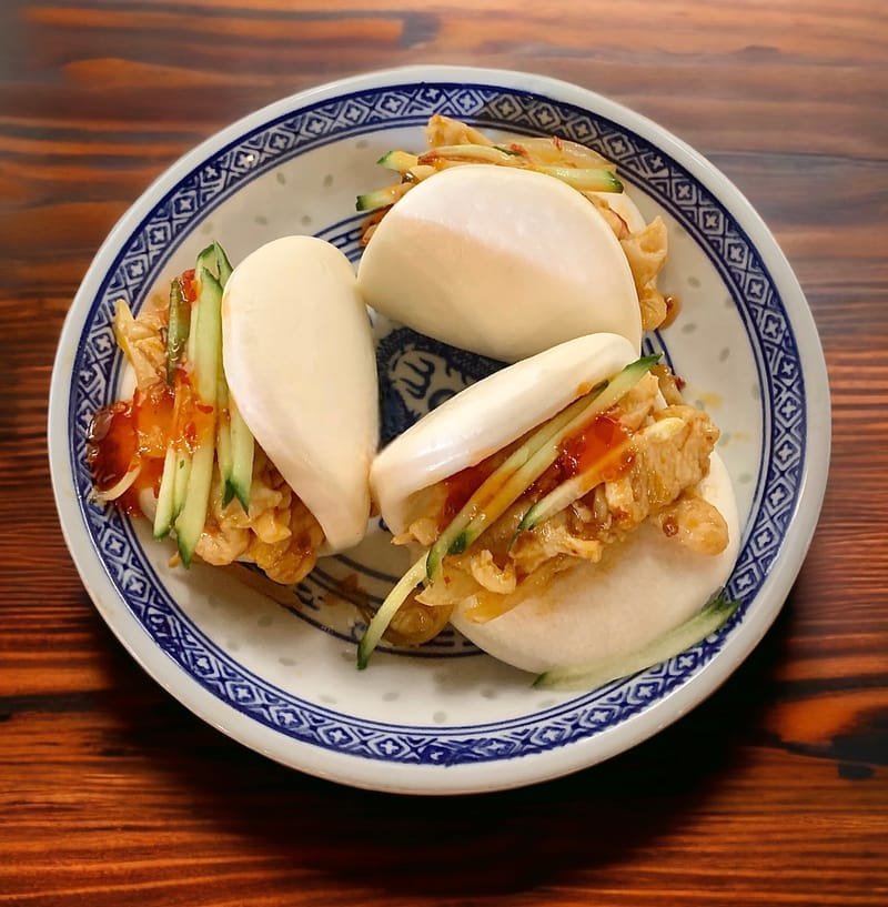 11. Bao Buns with Chicken (3 pcs)