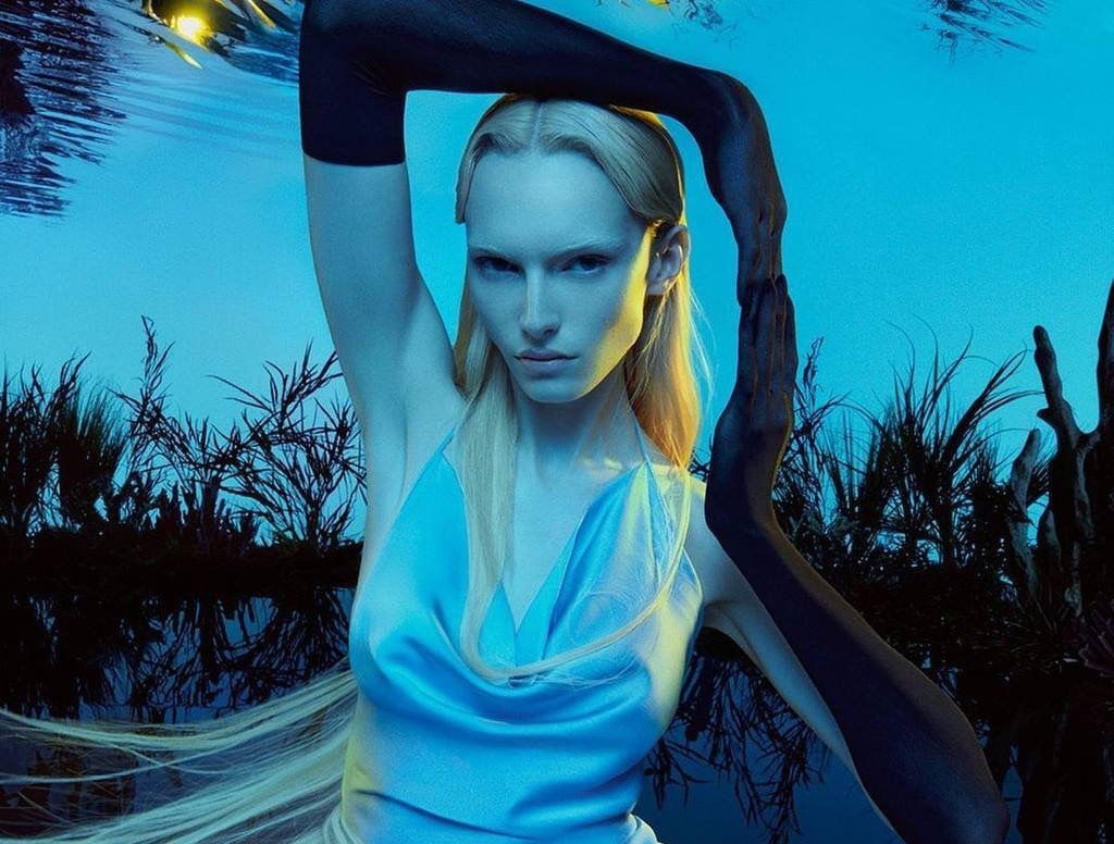 Fascinating underwater world in Del Core's Fathom SS23 advertising campaign