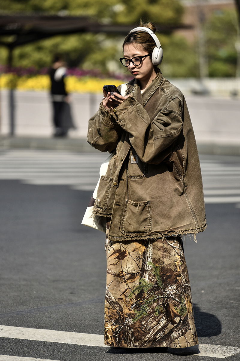 Shanghai Fashion Week FW23 Street Style