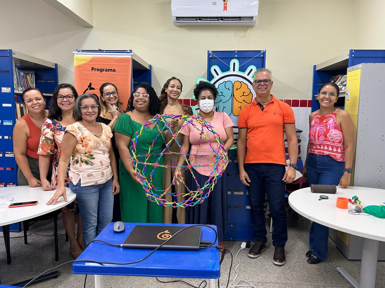 Oficina: O pensarfazer criativo em sala de aula - Centro de Excelência Professor Hamilton Alves Rocha - Maio de 2024