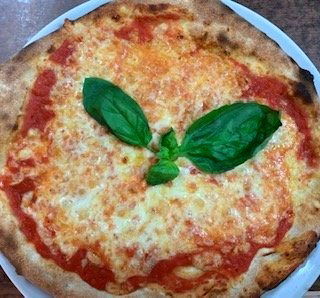 PIZZA MARGHERITA