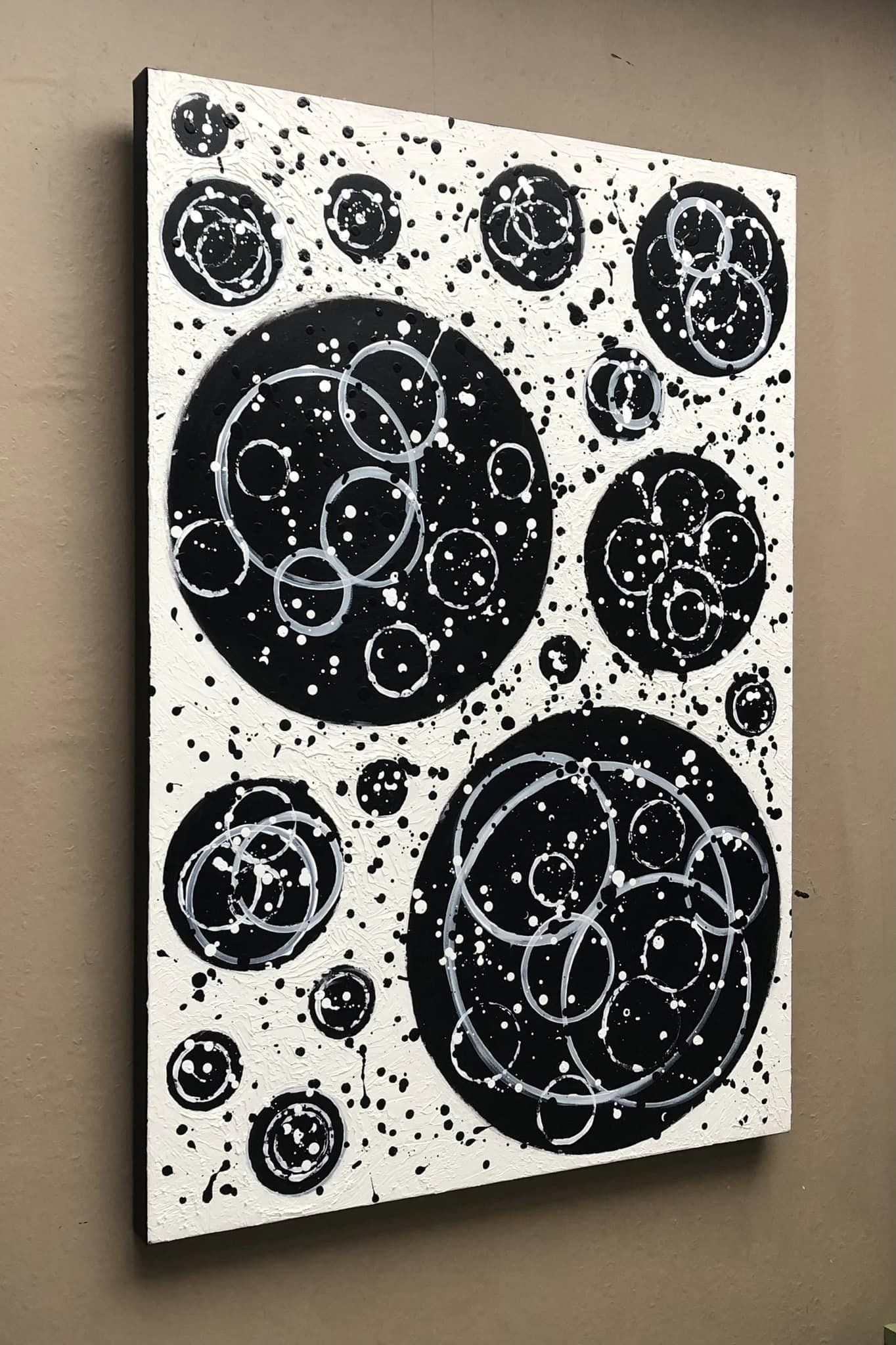 The imperfect circles of life (70x100) € 510