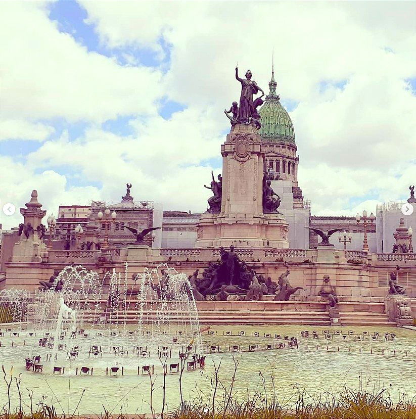 Fuente de los Dos Congresos, BA