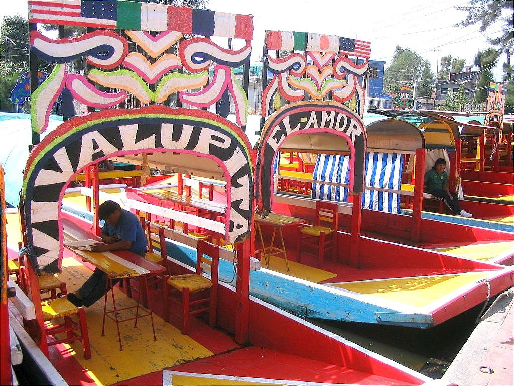 Trajineras de Xochimilco, México
