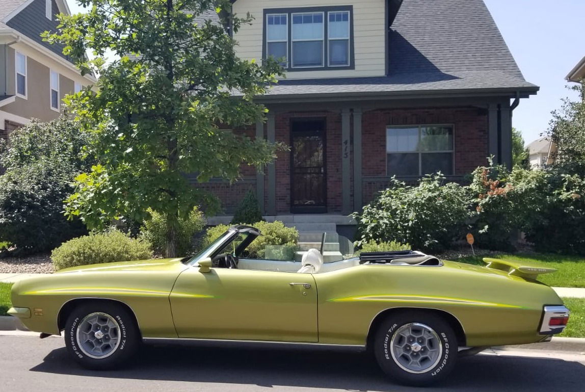 Ben & Ann Margaret's 1971 Pontiac GTO