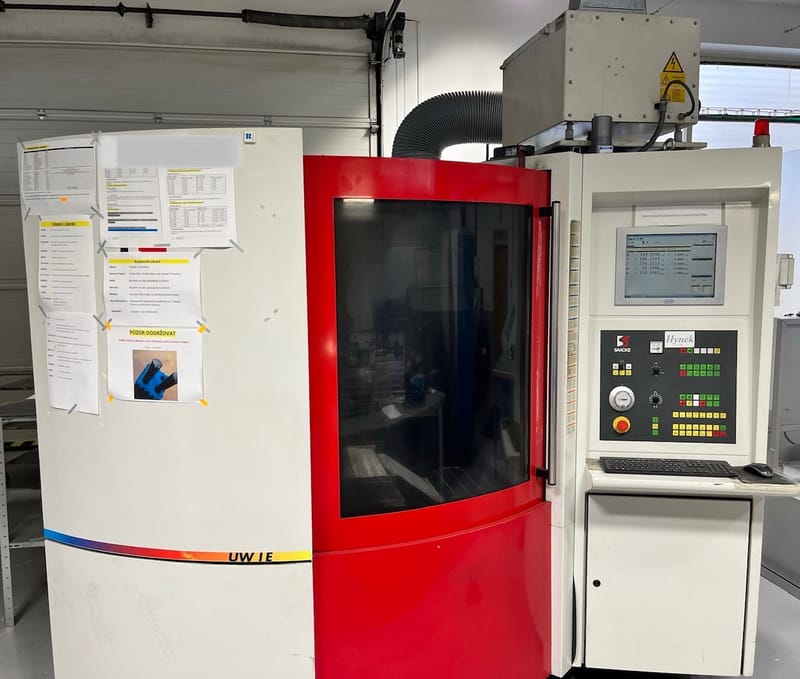 UWIE SAACKE 5 AXIS TOOL GRINDING MACHINE CORIO MACHINE TOOLS 1994