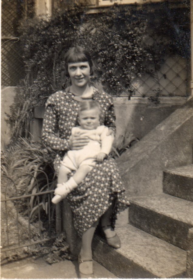 With mumr Tunbridge Wells  1934