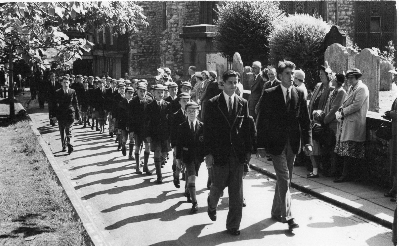 End of Summer Term 1952 Peter front right