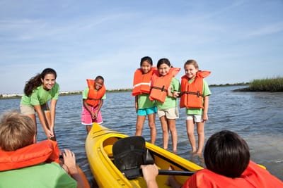 Tips for Selecting the ideal Summer Camp for Your Teenager image