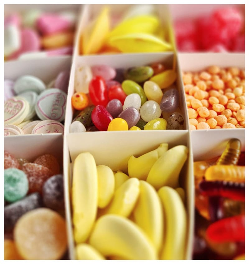 JUICY FRUIT SELECTION BOXES LARGE 850g CHEEKY TREATS INVERNESS