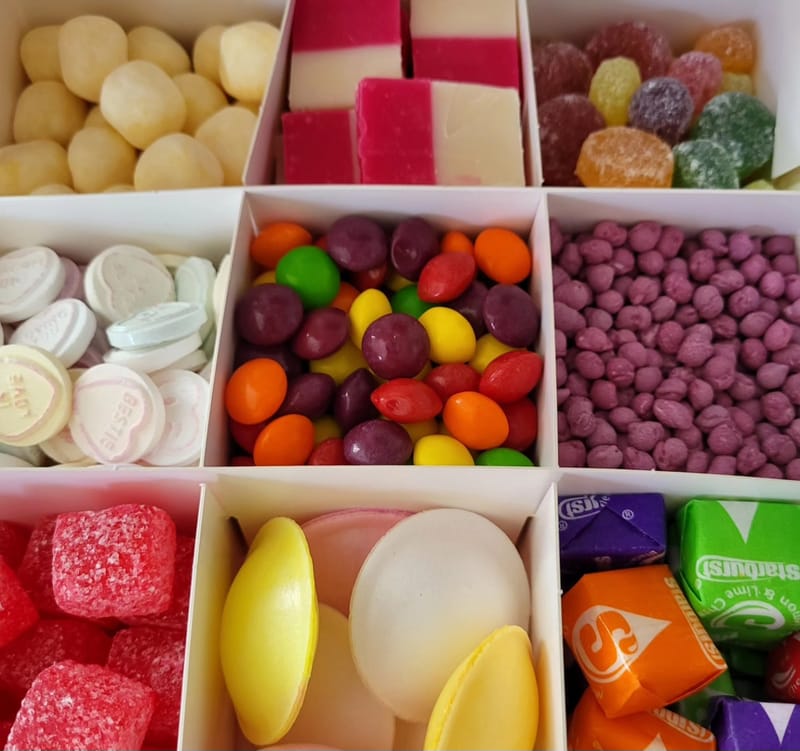 JUICY FRUIT SELECTION BOXES LARGE 850g CHEEKY TREATS INVERNESS