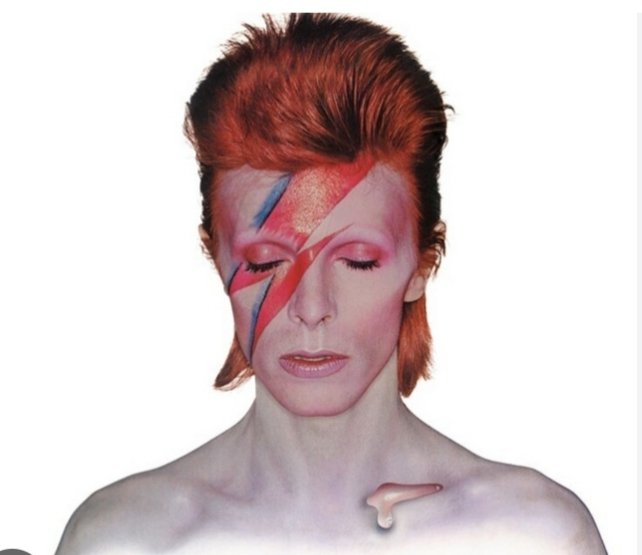 El museo Victoria & Albert abrirá en 2025 un espacio para exhibir de forma permanente una selección del archivo personal del artista David Bowie.