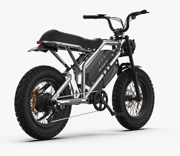Raev Bullet GTX Moped Cruiser - Motion Madness Electric Bikes