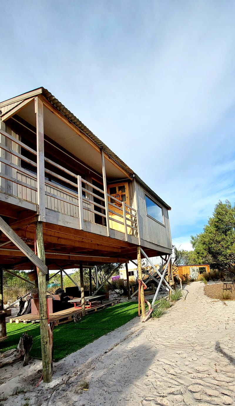 Cosy 2 Bedrooms Wood Cabin