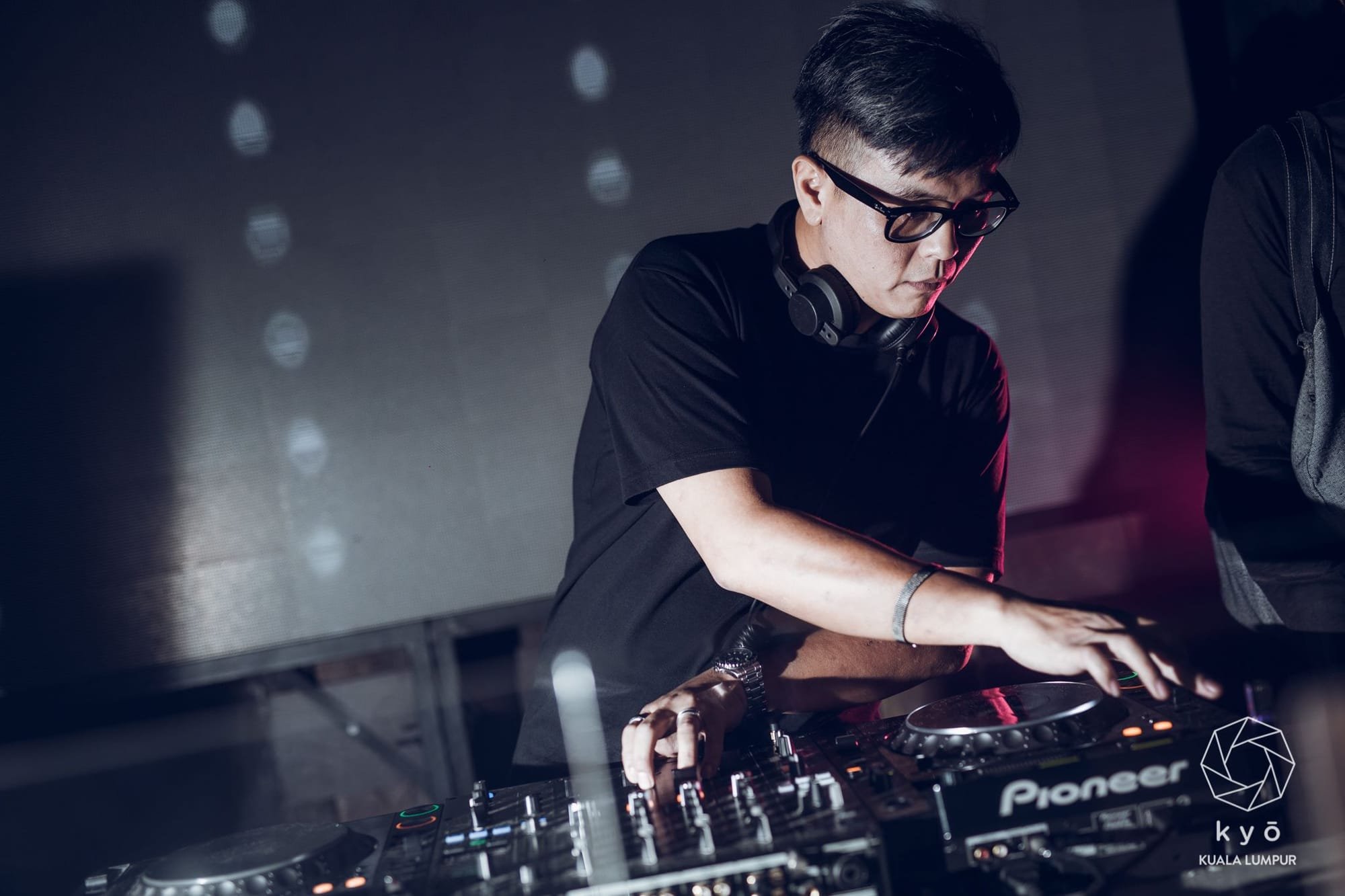 Bicycle Corporation announce Terence C for second ' Electronic Roots' show.