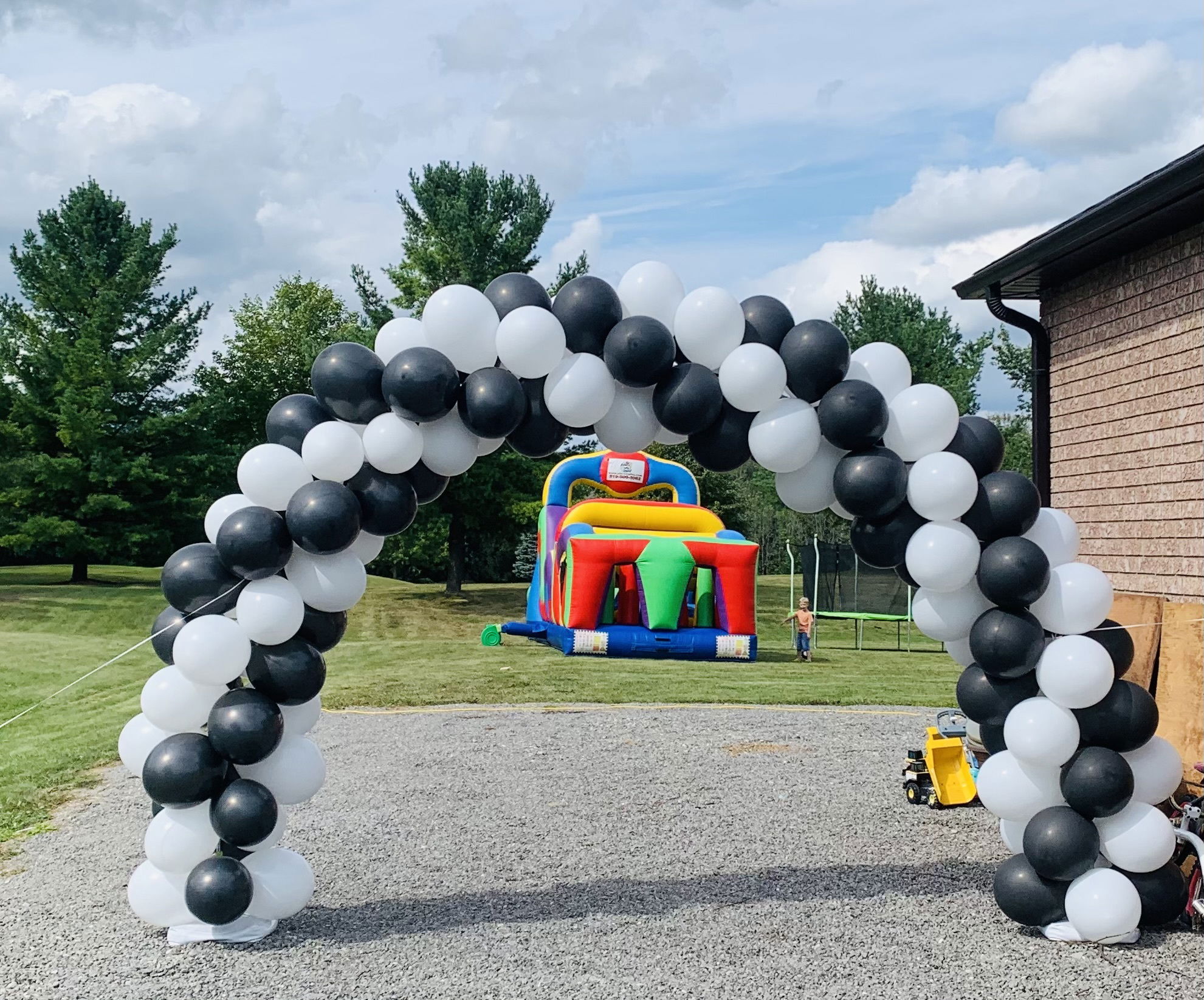 The Event Lady Balloons Brantford Party Rentals