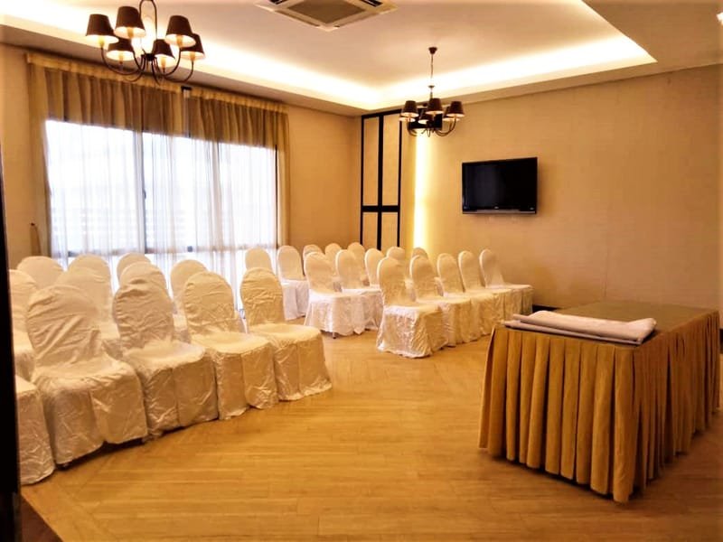 PRIVATE EVENT HALL