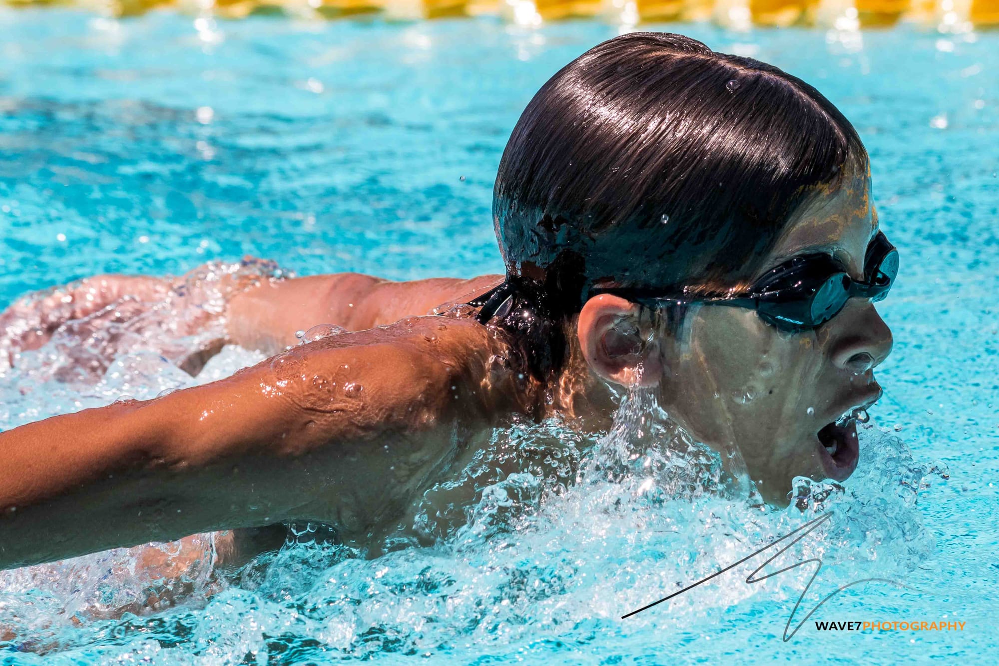 The essence of swimming captured in one breathtaking shot!