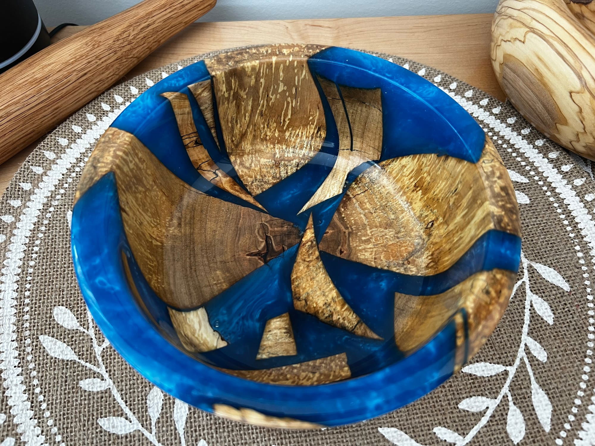 #040 - Bol en Érable coti et résine / Spalted maple and resin bowl
