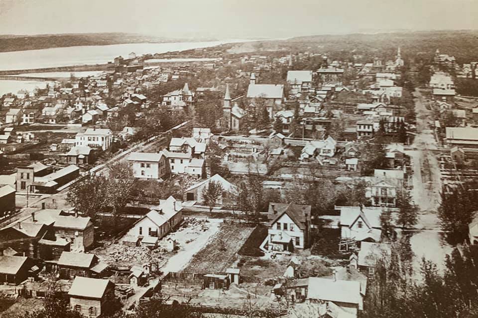 Hudson - circa 1890