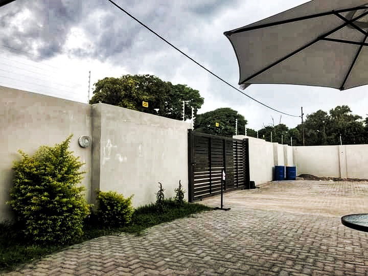 Silver Reeds Boutique Guest House to Silver Reeds