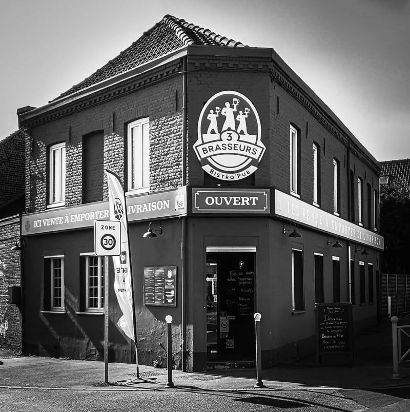 3 BRASSEURS - BISTRO PUB