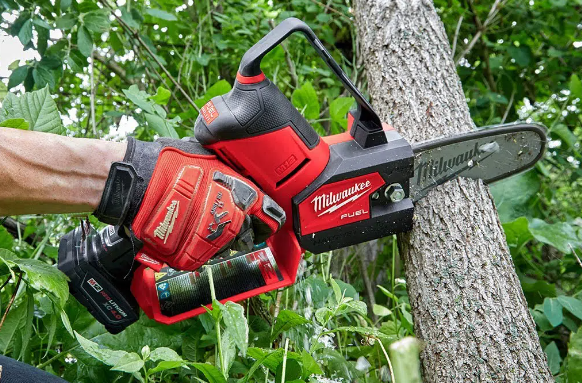 Best Mini Chainsaws
