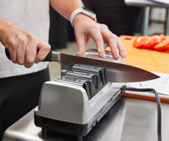 Best Electric Knife Sharpeners - Tested & Reviewed | 2023 Edition